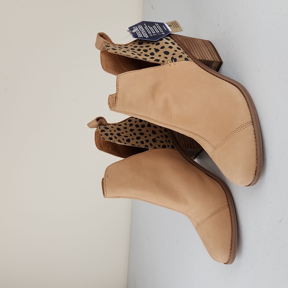 TOMS Women's Everly Cutout Fashion Boots - Picture 3 of 8